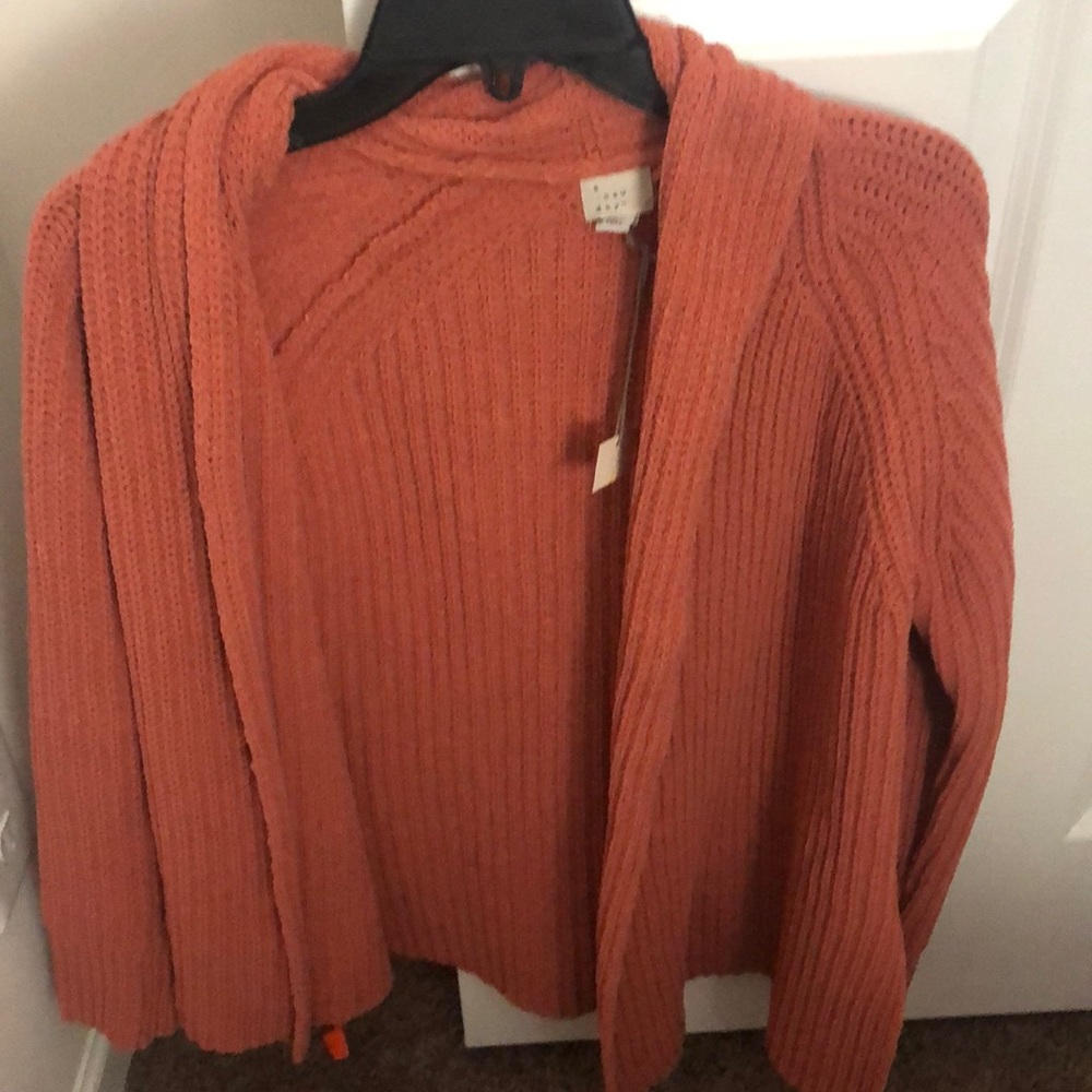 XS sweater